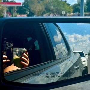 Meet your Posher, Pamela